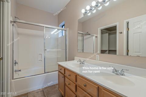 7231 S Golfside Ln, Phoenix, AZ 85042 photo 6