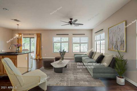 7231 S Golfside Ln, Phoenix, AZ 85042 photo 2