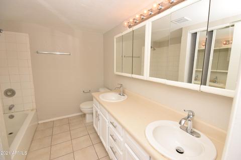 3247 E Greenway Ln, Phoenix, AZ 85032 photo 10