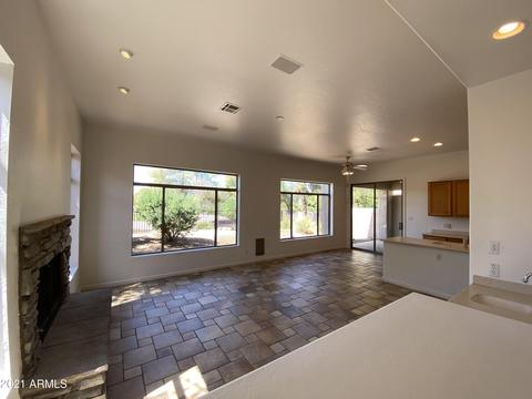 3914 E Carson Rd, Phoenix, AZ 85042 photo 9