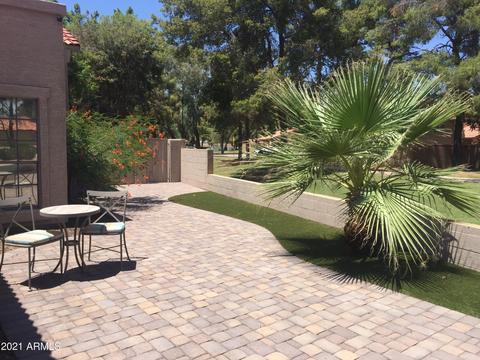 526 N Granite St, Gilbert, AZ 85234 photo 3