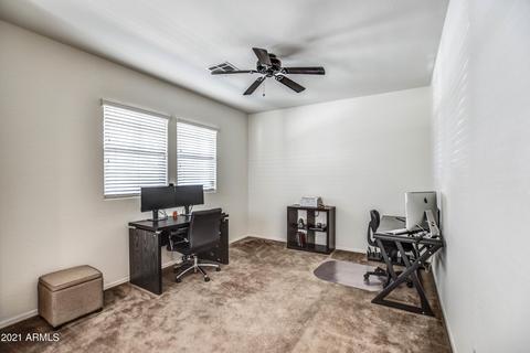 3923 E Branham Ln, Phoenix, AZ 85042 photo 14