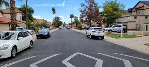 441 E Taro Ln, Phoenix, AZ 85024 photo 4