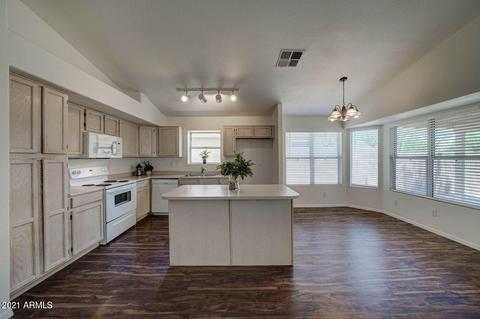4137 E Graythorn Ave, Phoenix, AZ 85044 photo 11