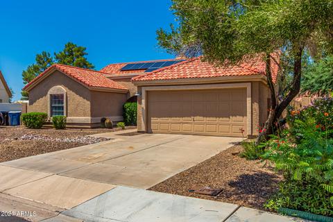 1208 E Laurel Ave, Gilbert, AZ 85234 photo 3