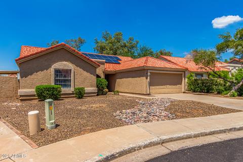 1208 E Laurel Ave, Gilbert, AZ 85234 photo 2