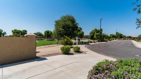 2963 E Palmdale Ln, Gilbert, AZ 85298 photo 6