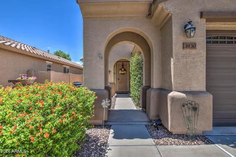 3930 S Vineyard Ct, Gilbert, AZ 85297 photo 4