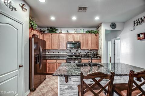 3930 S Vineyard Ct, Gilbert, AZ 85297 photo 11