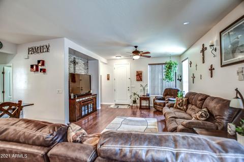 3930 S Vineyard Ct, Gilbert, AZ 85297 photo 8