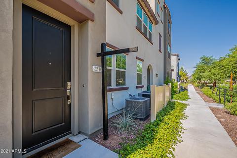 2216 E Hidalgo Ave, Phoenix, AZ 85040 photo 5