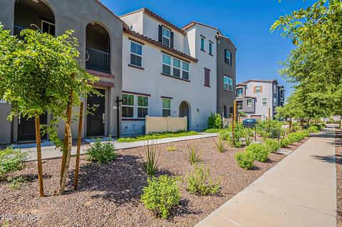 2216 E Hidalgo Ave, Phoenix, AZ 85040 photo 2