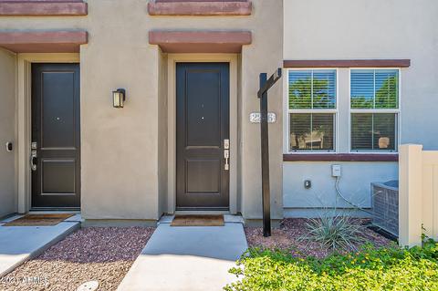 2216 E Hidalgo Ave, Phoenix, AZ 85040 photo 4