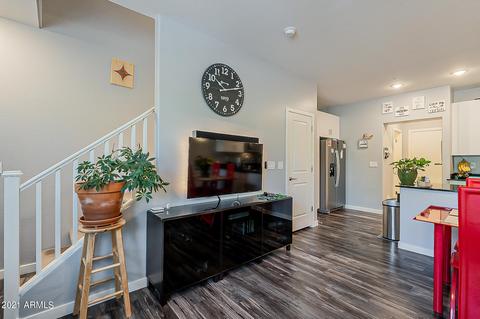 2216 E Hidalgo Ave, Phoenix, AZ 85040 photo 8