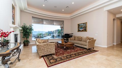 1519 E Desert Willow Dr, Phoenix, AZ 85048 photo 8