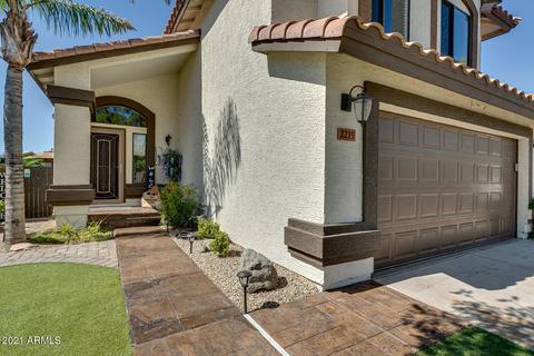 2215 E Taro Ln, Phoenix, AZ 85024 photo 4