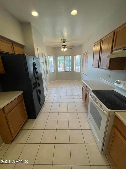 2847 E Cathy Dr, Gilbert, AZ 85296 photo 9