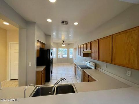 2847 E Cathy Dr, Gilbert, AZ 85296 photo 13