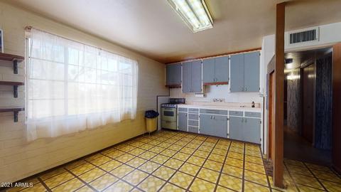 801 E Orchid Ln, Phoenix, AZ 85020 photo 9