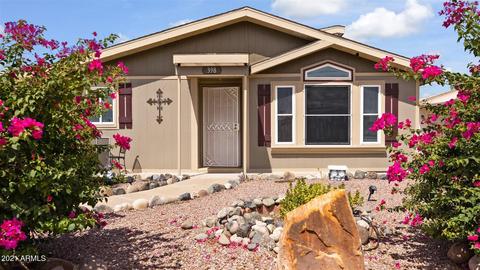 398 N Pinal Dr, Apache Junction, AZ 85120 photo 2
