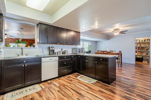 2307 E Greenway Rd, Phoenix, AZ 85022 photo 5