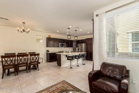 2240 S Wallrade Ln, Gilbert, AZ 85295 photo 4