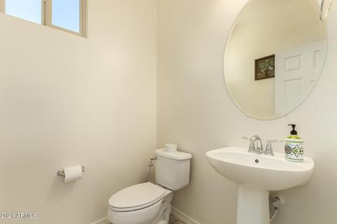 2240 S Wallrade Ln, Gilbert, AZ 85295 photo 11