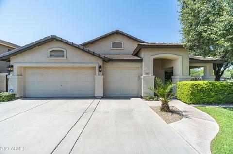 1193 E Toledo Ct, Gilbert, AZ 85295 photo 1