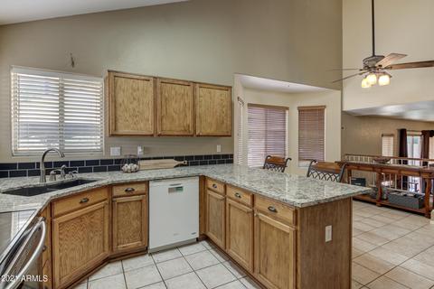 3345 E Princeton Ave, Gilbert, AZ 85234 photo 9