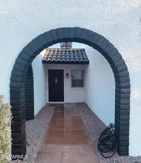 2637 E Claire Dr, Phoenix, AZ 85032 photo 3