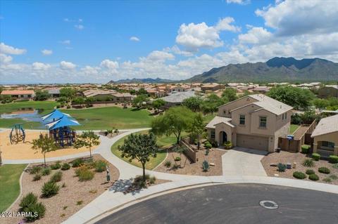 2083 E Saddlebrook Ct, Gilbert, AZ 85298 photo 1
