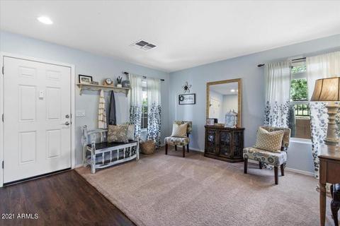 2083 E Saddlebrook Ct, Gilbert, AZ 85298 photo 3
