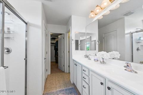 2083 E Saddlebrook Ct, Gilbert, AZ 85298 photo 13