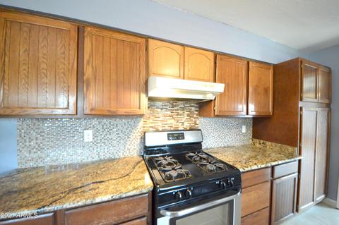 2217 W Shaw Butte Dr, Phoenix, AZ 85029 photo 8
