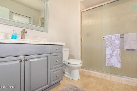 2930 E Laurel Ln, Phoenix, AZ 85028 photo 10
