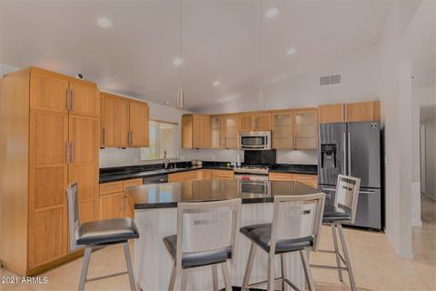 2930 E Laurel Ln, Phoenix, AZ 85028 photo 15