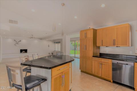 2930 E Laurel Ln, Phoenix, AZ 85028 photo 14