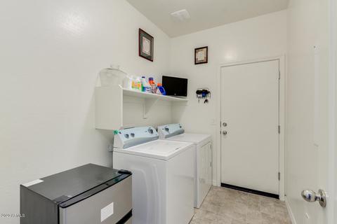 816 E Gary Ln, Phoenix, AZ 85042 photo 27