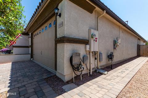 3909 E Constitution Dr, Gilbert, AZ 85296 photo 4