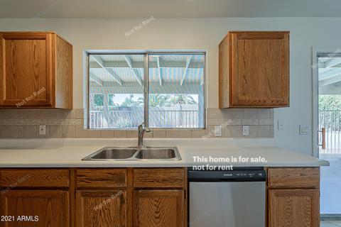 4026 E Morrow Dr, Phoenix, AZ 85050 photo 6