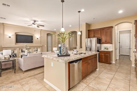 2581 E Ironside Ct, Gilbert, AZ 85298 photo 11