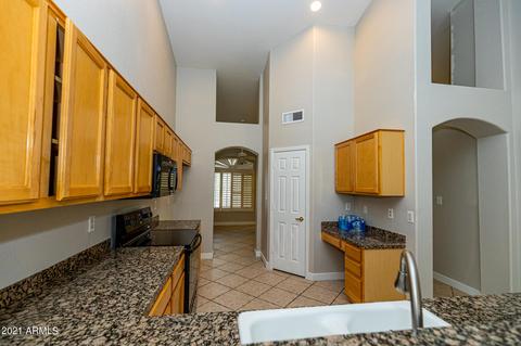 324 E Devon Dr, Gilbert, AZ 85296 photo 10
