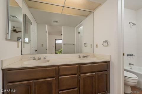 3060 E Stella Ln, Phoenix, AZ 85016 photo 22