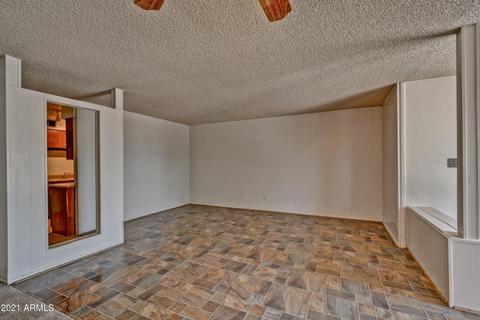 2311 E Paradise Dr, Phoenix, AZ 85028 photo 4