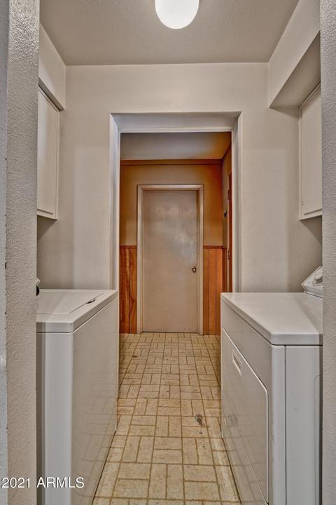 2311 E Paradise Dr, Phoenix, AZ 85028 photo 9