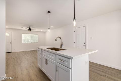 916 E Ruth Ave, Phoenix, AZ 85020 photo 9