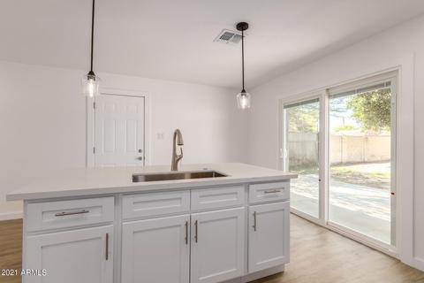 916 E Ruth Ave, Phoenix, AZ 85020 photo 8
