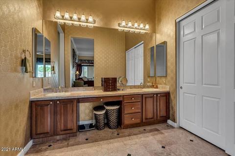 2128 E Clipper Ln, Gilbert, AZ 85234 photo 31