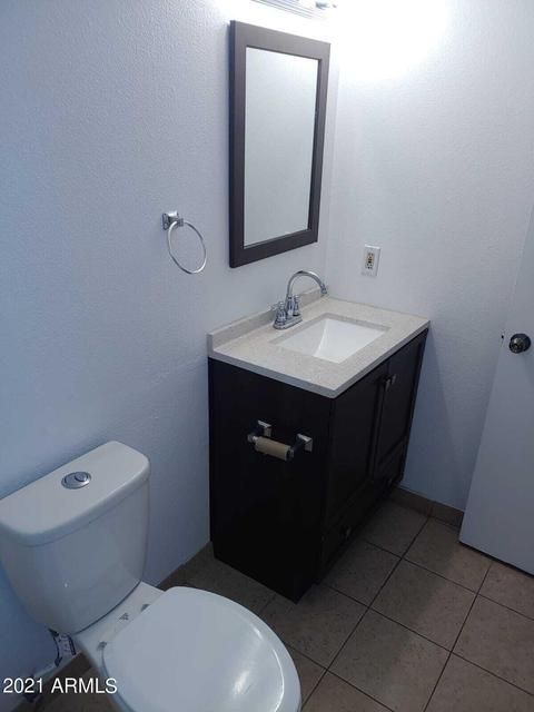 9727 N 57th Ave, Glendale, AZ 85302 photo 6