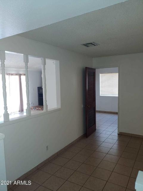 9727 N 57th Ave, Glendale, AZ 85302 photo 2